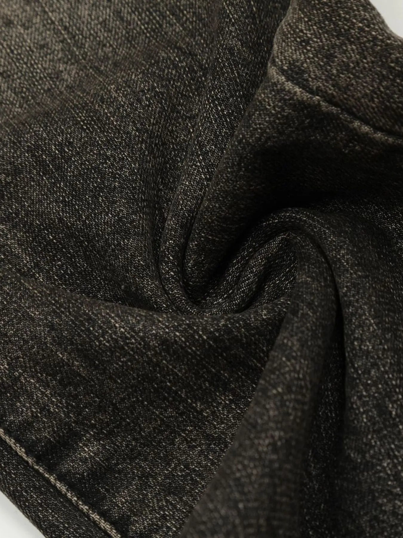 Men's Distressed Straight Leg Jeans